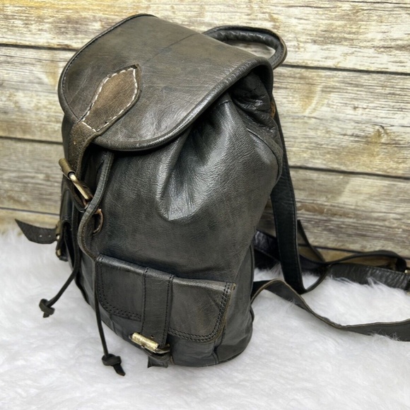 Vntg Artisan Gray Genuine Leather Drawstring Small Backpack - Picture 3 of 12